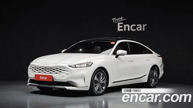 Kia K8 Signature