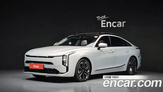 Kia K8 Signature