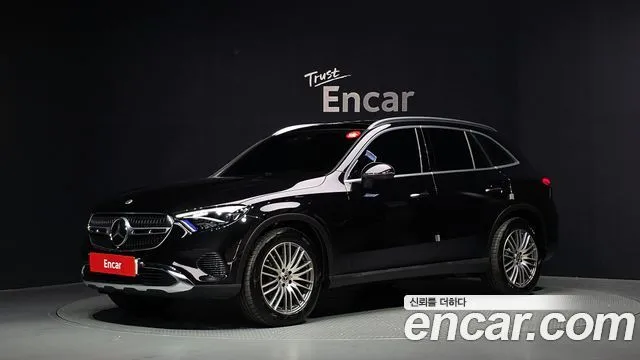 Mercedes-Benz GLC-Class GLC 300 4MATIC Avantgarde