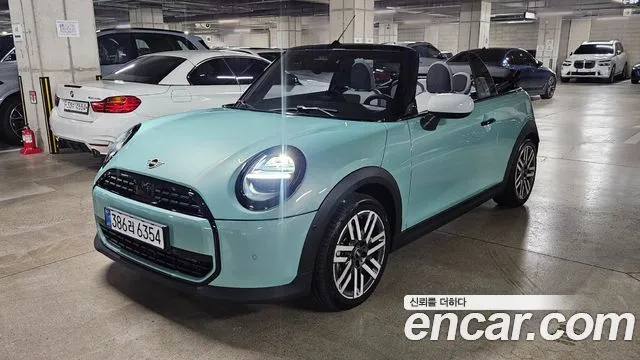 Mini Cooper Convertible Classic