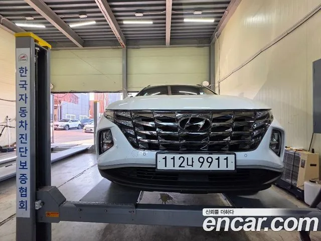 Hyundai Tucson Premium 2WD
