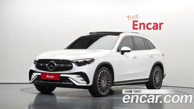 Mercedes-Benz GLC-Class GLC300 4MATIC AMG Line