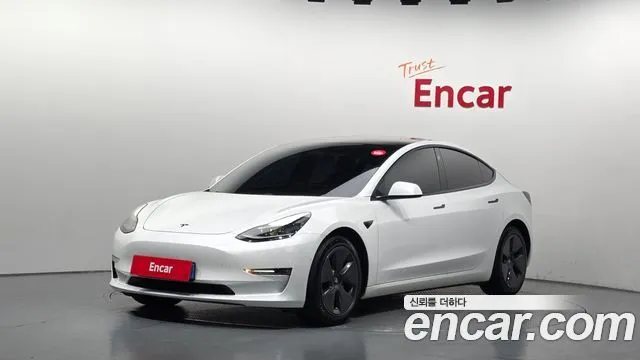 Tesla Model 3 Long Range AWD