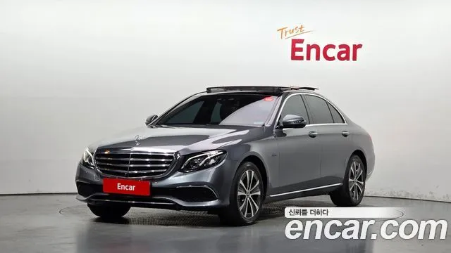 Mercedes-Benz E-Class E300e Exclusive