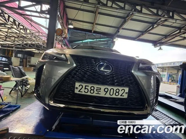 Lexus UX 2.0 F-Sport 2WD