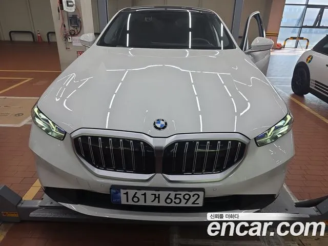 BMW 5-Series 520i