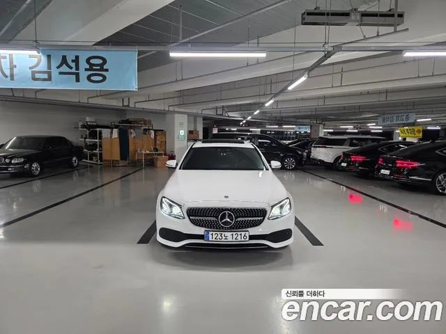 Mercedes-Benz E-Class E300 Avantgarde