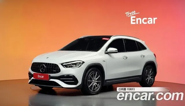 Mercedes-Benz GLA-Class GLA45 AMG 4MATIC+