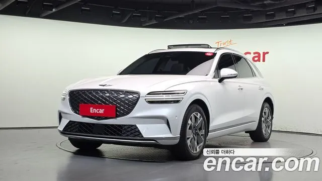 Genesis GV70 e-AWD