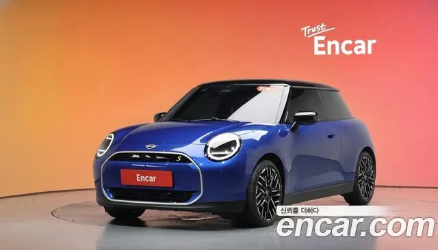 Mini Cooper SE Favoured