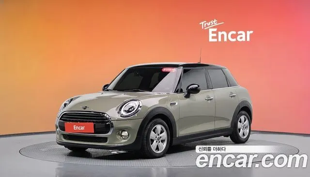 Mini Cooper 5Door Standard