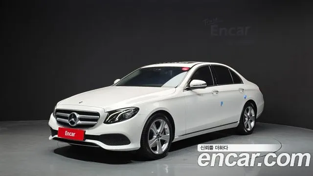 Mercedes-Benz E-Class E200 Avantgarde