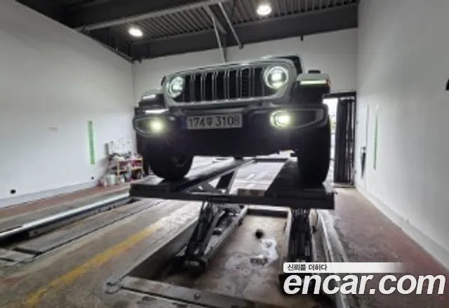 Jeep Wrangler 2.0 Sahara Power Top 4Door