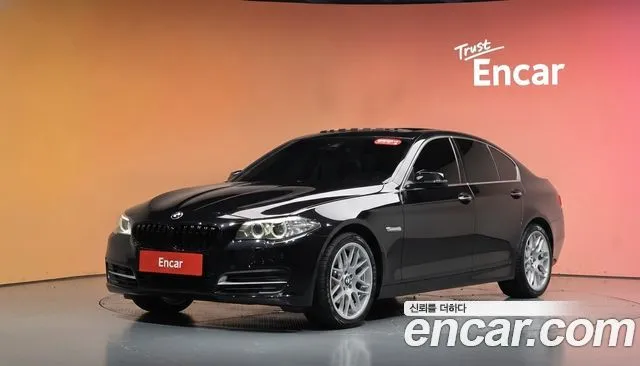 BMW 5-Series 528i