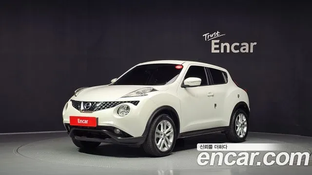 Nissan Juke 1.6 SV