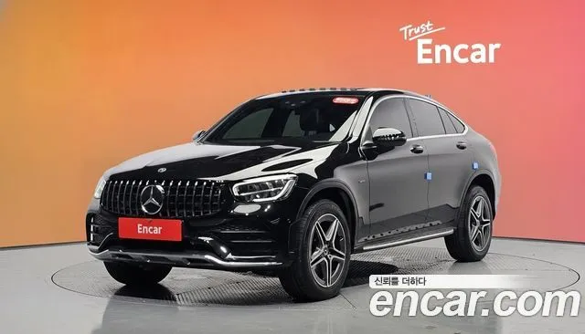 Mercedes-Benz GLC-Class GLC300e 4MATIC Coupe