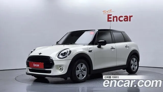 Mini Cooper 5Door Standard