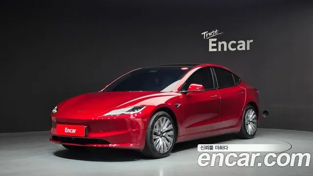 Tesla Model 3 RWD