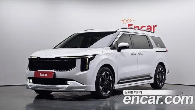 Kia Canival HEV 9seater Signature