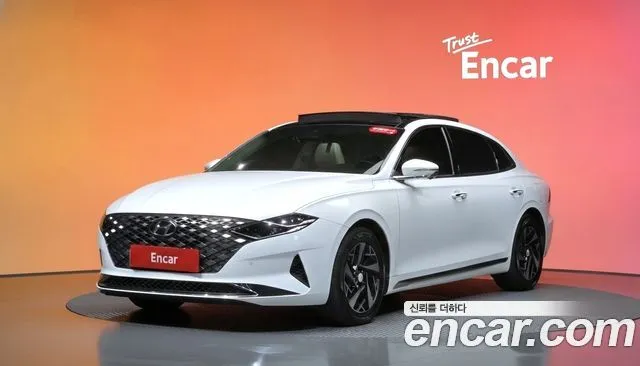 Hyundai Grandeur Le Blanc