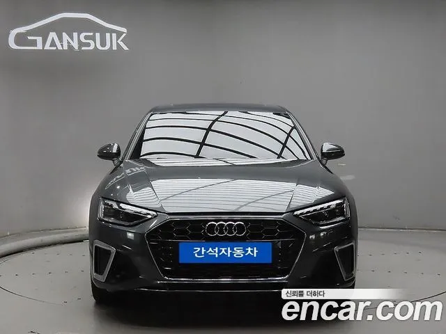 Audi A4 40 TFSI Premium