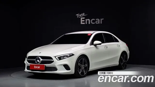 Mercedes-Benz A-Class A250 4MATIC Sedan