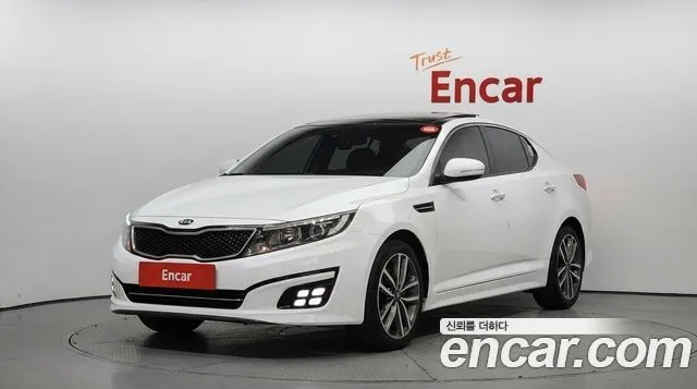 Kia K5 Luxury