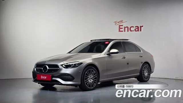 Mercedes-Benz C-Class C200 4MATIC Avantgarde