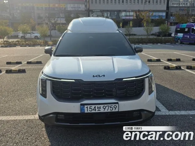 Kia Canival HEV 9-Seater Hi-Limousine