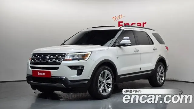 Ford Explorer 2.3 Limited 4WD
