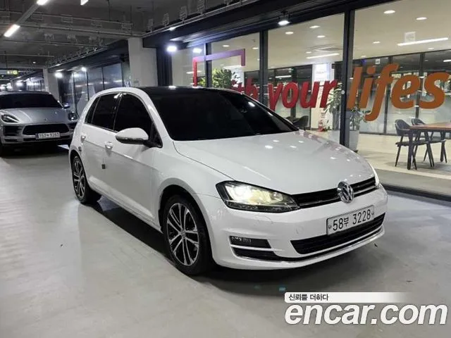 Volkswagen Golf 1.4 TSI Premium