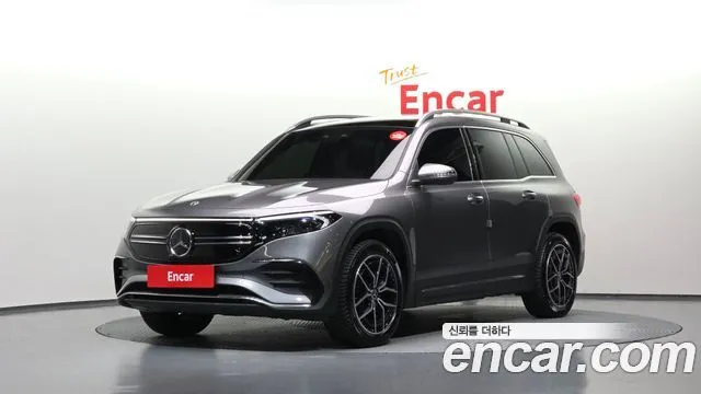 Mercedes-Benz EQB EQB300 4MATIC AMG Line