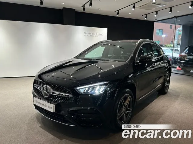 Mercedes-Benz GLA-Class GLA250 4MATIC