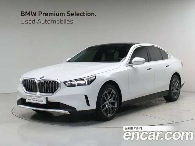 BMW 5-Series 520i