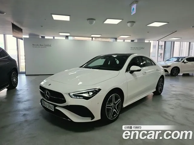 Mercedes-Benz CLA-Class CLA250 4MATIC