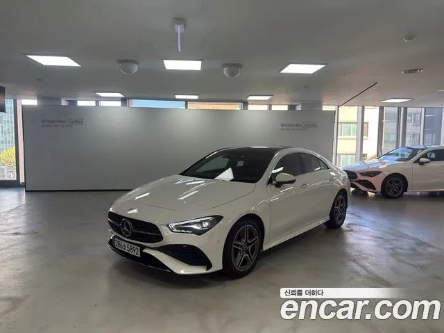 Mercedes-Benz CLA-Class CLA250 4MATIC