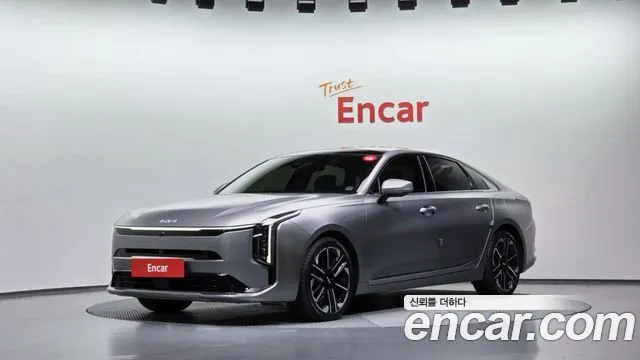 Kia K8 Signature