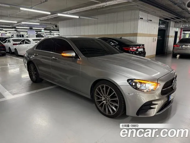 Mercedes-Benz E-Class E350 4MATIC AMG Line