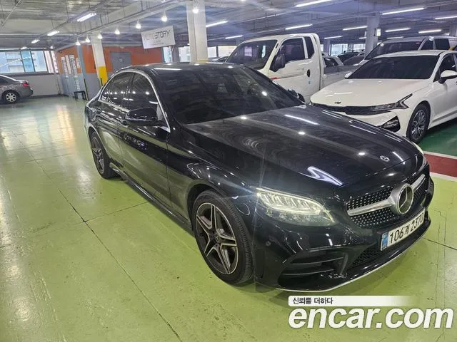 Mercedes-Benz C-Class C200 AMG Line