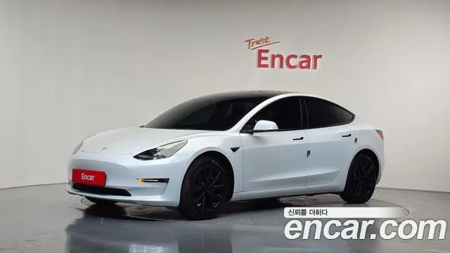 Tesla Model 3 Long Range AWD