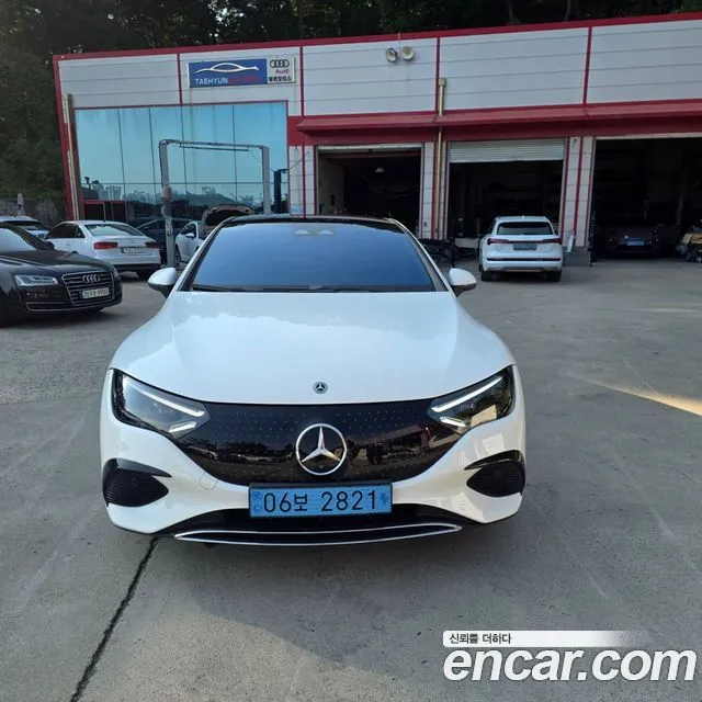Mercedes-Benz EQE EQE350+