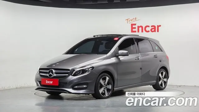 Mercedes-Benz B-Class B220