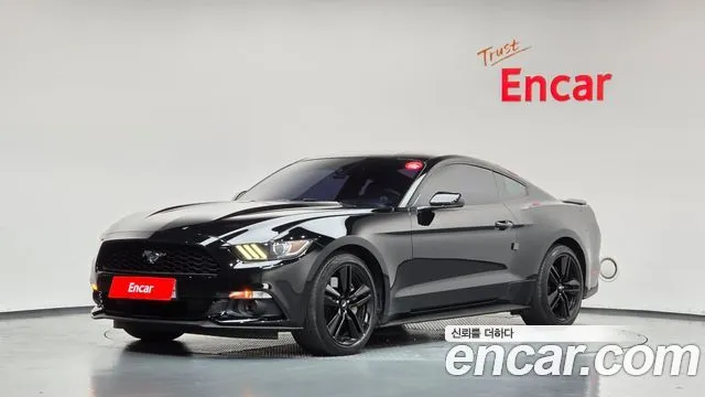 Ford Mustang Coupe