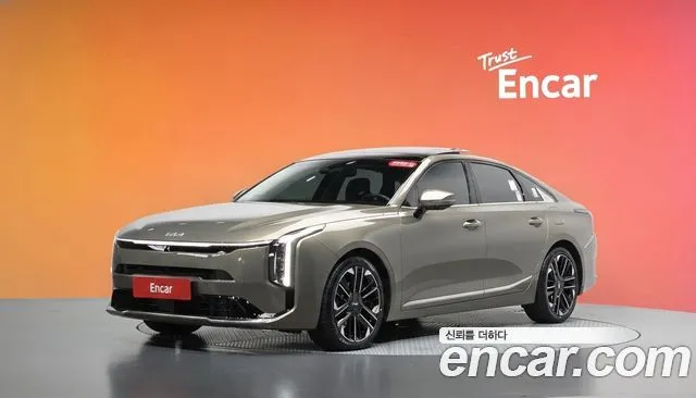 Kia K8 Signature