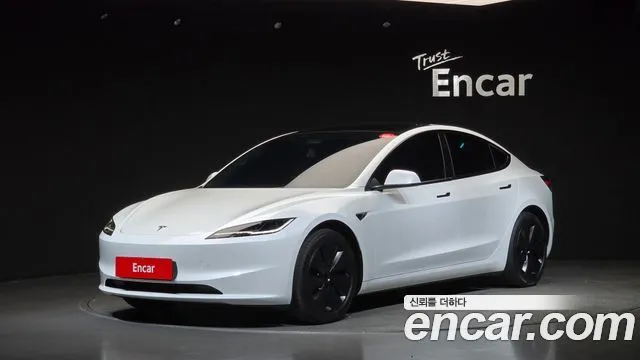 Tesla Model 3 Long Range AWD