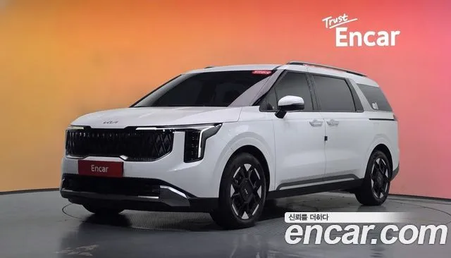Kia Canival HEV 7seater Signature