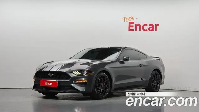Ford Mustang Coupe