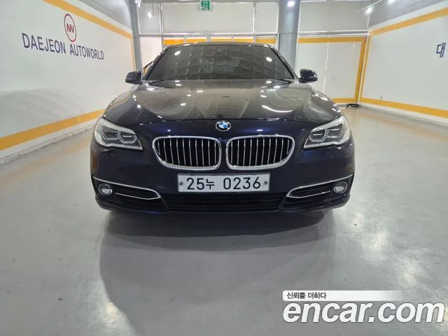 BMW 5-Series 528i Luxury Plus