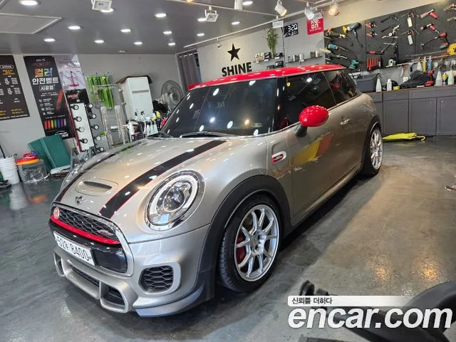 Mini Cooper JCW