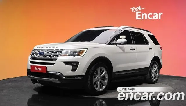Ford Explorer 2.3 Limited 4WD